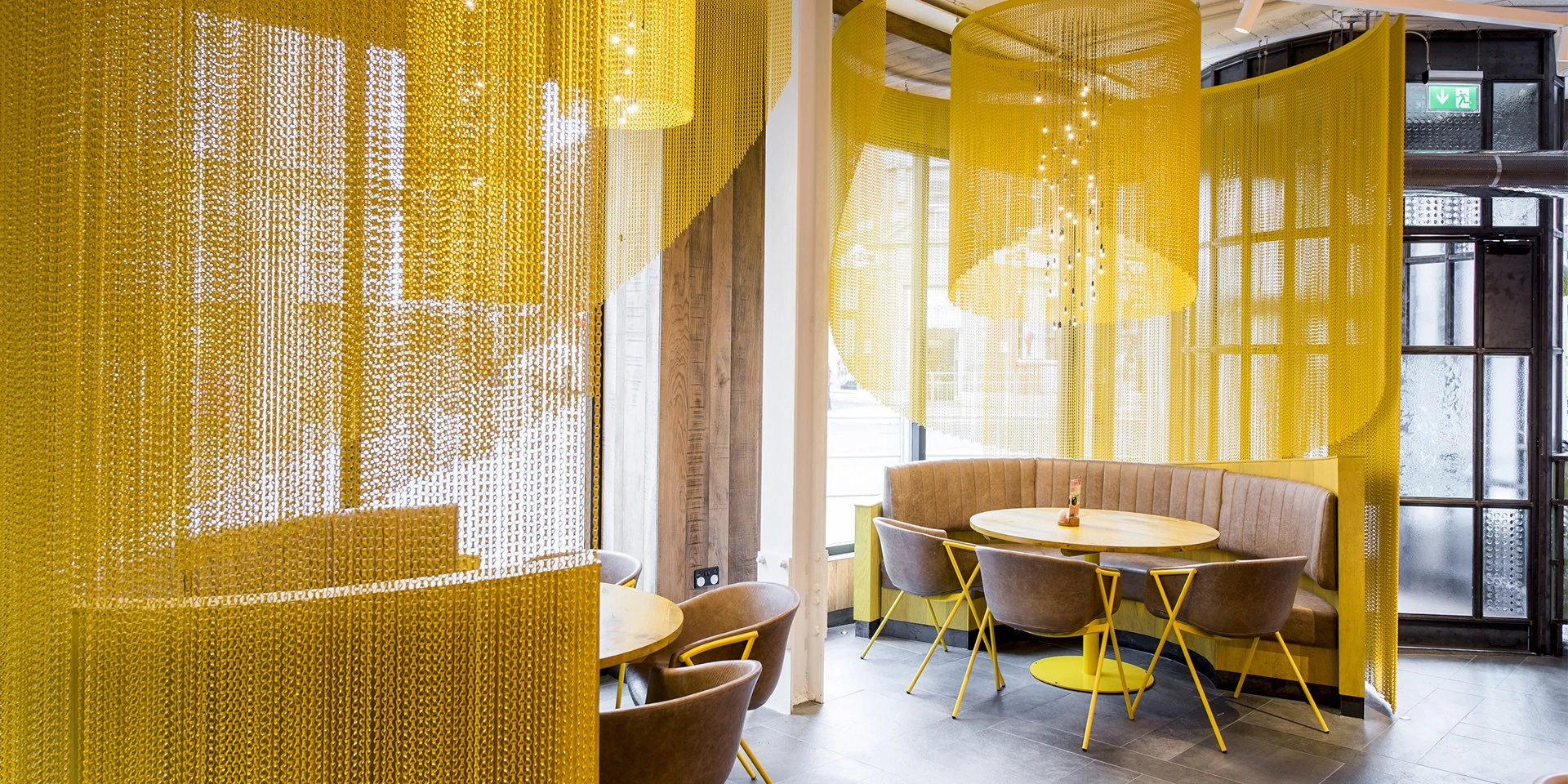 Nando's Restaurant