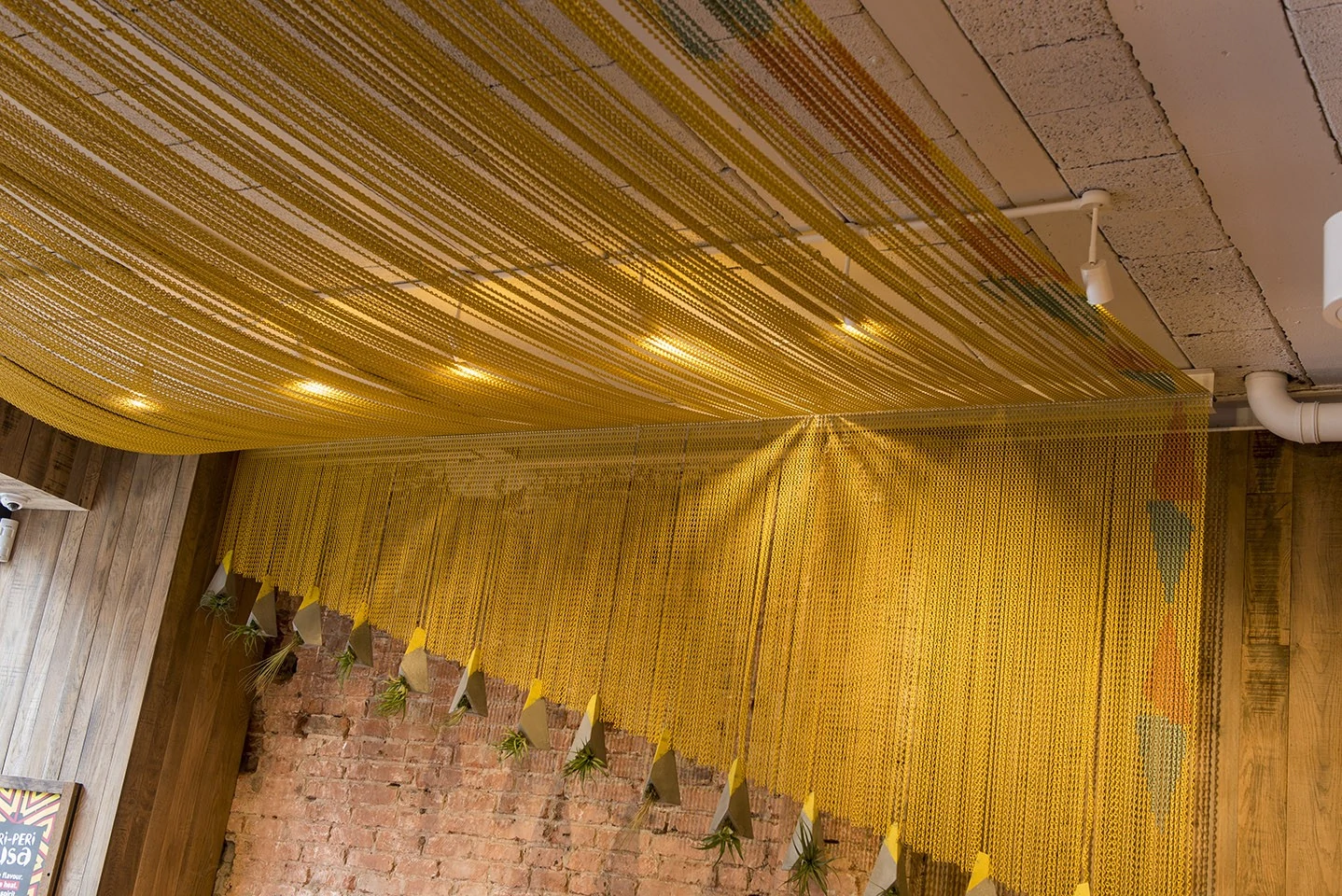 Nando's Restaurant