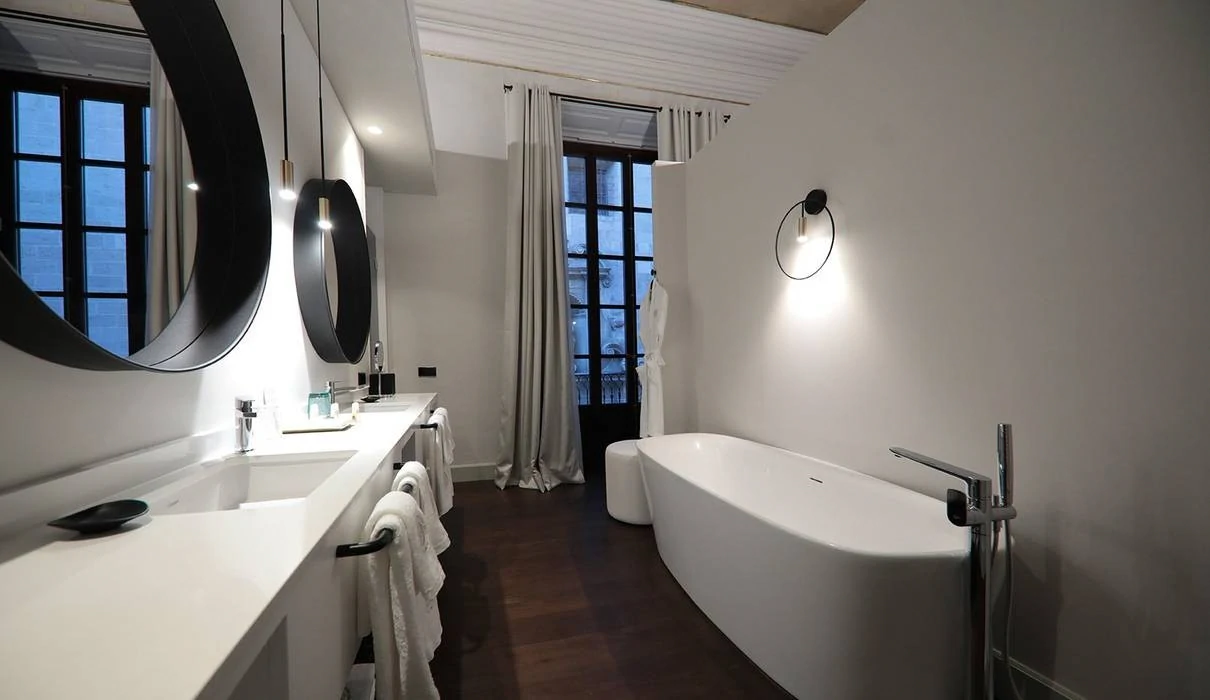 Estiluz in Summum Prime Boutique Hotel