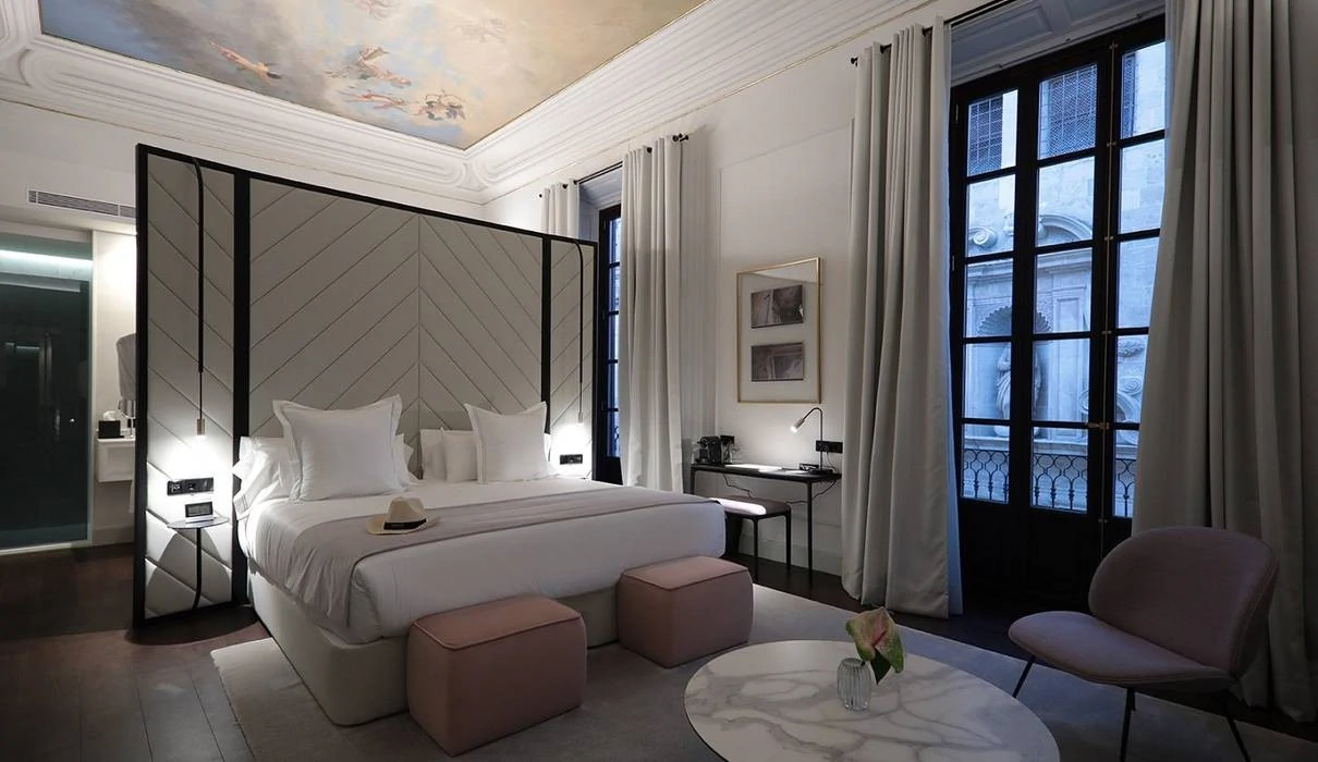 Estiluz in Summum Prime Boutique Hotel