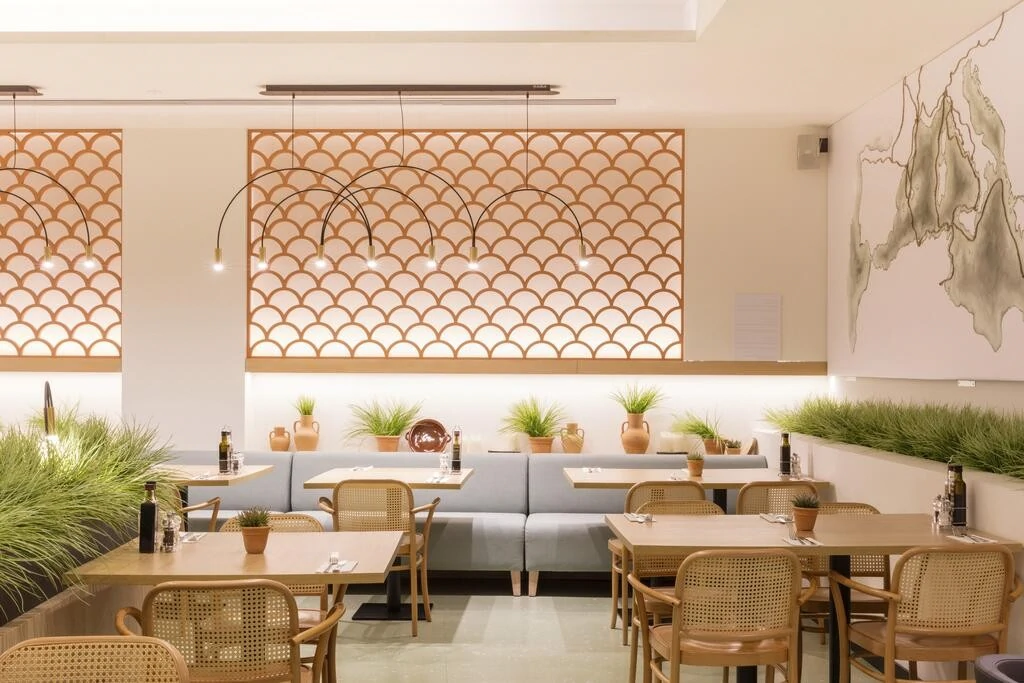 Estiluz and Palmira in Blanquerna Restaurant